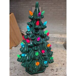 Vintage Atlantic Mold Ceramic Christmas Tree With Multicolor Lights Base 11.5" T